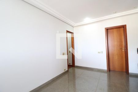 Sala 2 de apartamento para alugar com 3 quartos, 300m² em Centro, Uberlândia