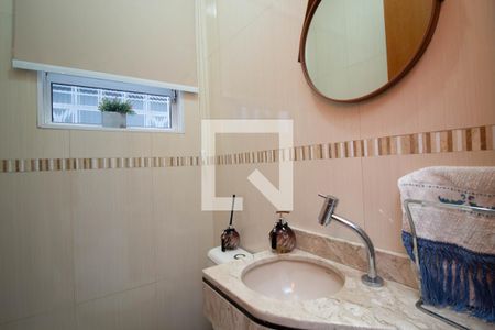Lavabo de casa à venda com 3 quartos, 135m² em Jardim Aida, Guarulhos