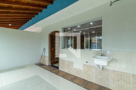 Área de Serviço de kitnet/studio para alugar com 0 quarto, 45m² em Jardim Santa Edwirges, Guarulhos