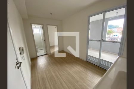 Sala/Cozinha de apartamento para alugar com 1 quarto, 32m² em Vila Plana, São Paulo