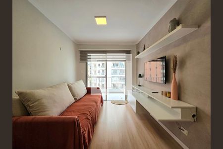 Sala de apartamento para alugar com 1 quarto, 50m² em Vila Olímpia, São Paulo