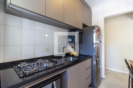 Cozinha e Área de Serviço de apartamento à venda com 1 quarto, 40m² em Pinheiros, São Paulo