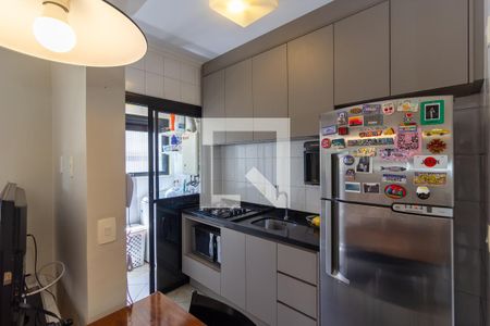 Cozinha e Área de Serviço de apartamento à venda com 1 quarto, 40m² em Pinheiros, São Paulo