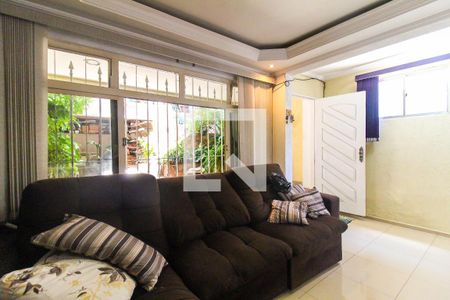 Sala de casa para alugar com 3 quartos, 150m² em Lageado, Ferraz de Vasconcelos