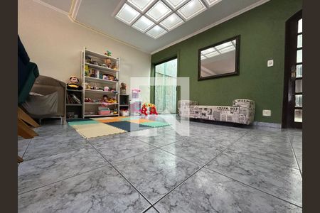 Casa para alugar com 4 quartos, 280m² em Campestre, Santo André