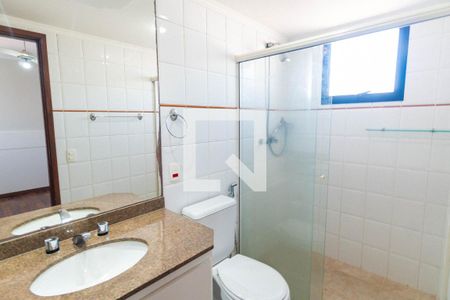 Banheiro da Suíte de apartamento para alugar com 3 quartos, 104m² em Vila Mascote, São Paulo