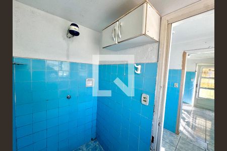 Banheiro de casa para alugar com 2 quartos, 50m² em Jardim Munhoz, Guarulhos