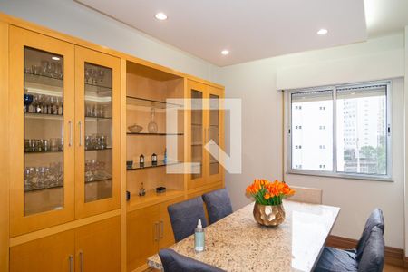 Sala de apartamento para alugar com 2 quartos, 129m² em Bela Vista, São Paulo