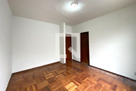 Casa à venda com 3 quartos, 130m² em Paquetá, Belo Horizonte