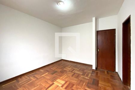 Casa à venda com 3 quartos, 130m² em Paquetá, Belo Horizonte