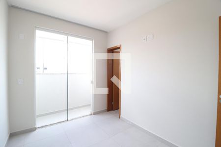 Quarto 2 - Suíte de apartamento para alugar com 2 quartos, 65m² em Osvaldo Rezende, Uberlândia