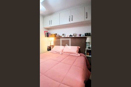 Quarto de apartamento à venda com 2 quartos, 49m² em Jardim Roberto, Osasco