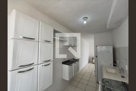 Cozinha de apartamento para alugar com 2 quartos, 54m² em Jacarepaguá, Rio de Janeiro