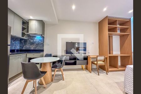 Studio de kitnet/studio para alugar com 1 quarto, 30m² em Centro, Rio de Janeiro