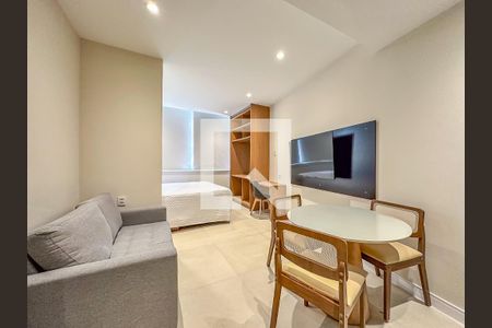 Studio de kitnet/studio para alugar com 1 quarto, 30m² em Centro, Rio de Janeiro