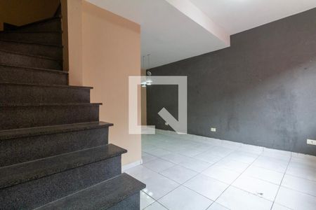 Sala de casa de condomínio para alugar com 2 quartos, 90m² em Vila Aricanduva, São Paulo