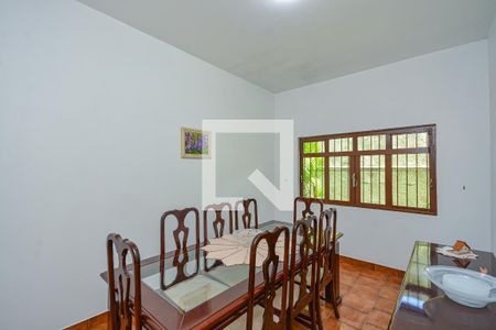 Casa à venda com 3 quartos, 240m² em Jardim Ubirajara, São Paulo