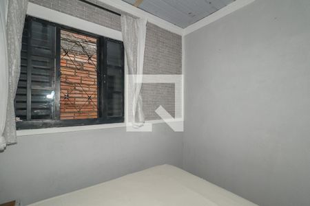 Quarto de casa à venda com 2 quartos, 120m² em Mário Quintana, Porto Alegre