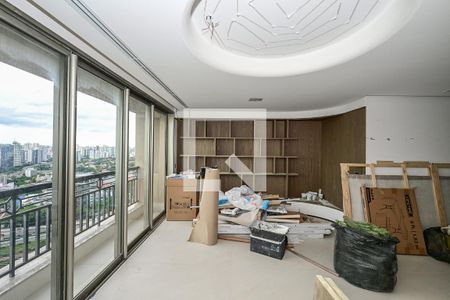 Sala de apartamento à venda com 3 quartos, 233m² em Real Parque, São Paulo