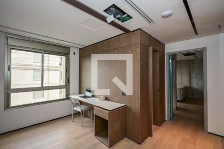 Quarto de apartamento à venda com 3 quartos, 233m² em Real Parque, São Paulo
