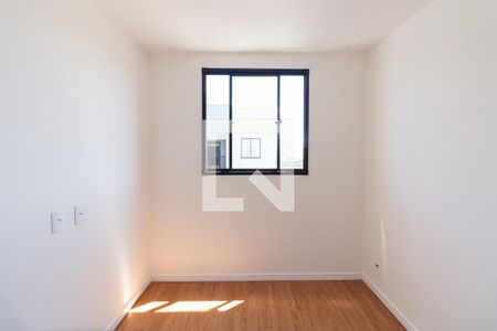 Quarto 1 de apartamento para alugar com 2 quartos, 42m² em Jaguaré, São Paulo