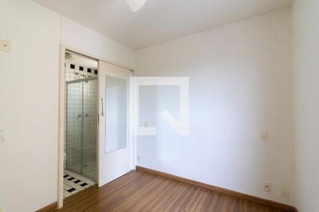 Suite de apartamento à venda com 3 quartos, 75m² em Jardim das Paineiras, Campinas