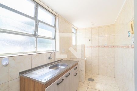 Cozinha  de apartamento para alugar com 2 quartos, 61m² em Santo Antônio, Porto Alegre