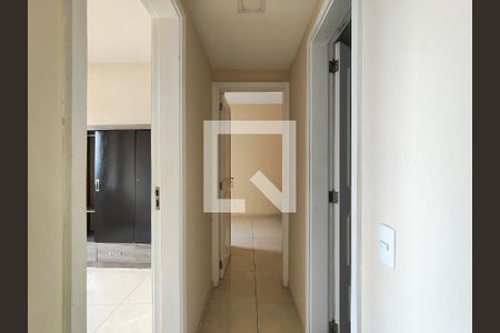 Corredor de apartamento para alugar com 2 quartos, 75m² em Praça da Bandeira, Rio de Janeiro