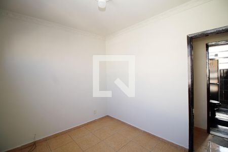 Quarto 1 de apartamento para alugar com 3 quartos, 60m² em Irajá, Rio de Janeiro