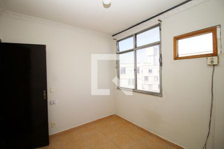Quarto 1 de apartamento para alugar com 3 quartos, 60m² em Irajá, Rio de Janeiro