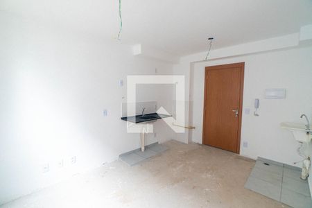 Sala/Cozinha de apartamento para alugar com 1 quarto, 26m² em Jardim Oriental, São Paulo