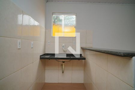 Cozinha de casa para alugar com 2 quartos, 40m² em Bosque Fundo, Maricá