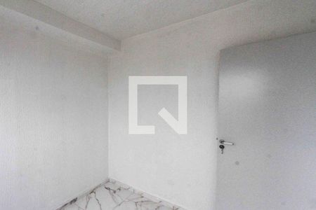 Quarto de apartamento para alugar com 2 quartos, 34m² em Parque São Lourenço, São Paulo