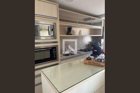 Cozinha  de apartamento para alugar com 2 quartos, 61m² em Camaquã, Porto Alegre