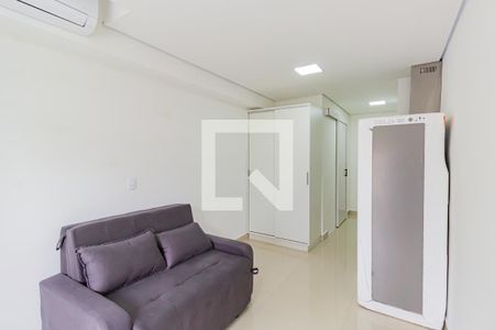 Sala/Quarto de kitnet/studio para alugar com 1 quarto, 24m² em Chácara Santo Antônio (zona Sul), São Paulo