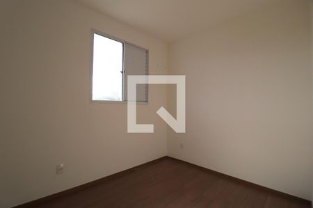 Quarto 2 de apartamento para alugar com 2 quartos, 53m² em Shopping Park, Uberlândia