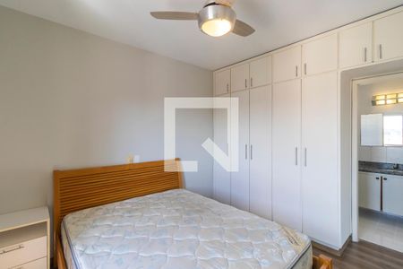 Quarto da suíte de apartamento para alugar com 1 quarto, 60m² em Centro, Campinas