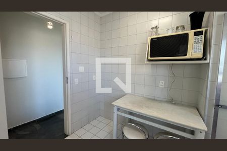 Cozinha  de apartamento para alugar com 1 quarto, 60m² em Centro, Campinas