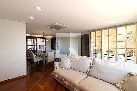 Sala de apartamento à venda com 4 quartos, 150m² em Boa Vista, Porto Alegre