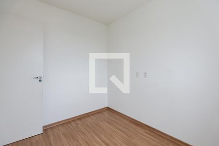 Quarto 1 de apartamento para alugar com 2 quartos, 41m² em Jardim Monte Alegre, Taboão da Serra