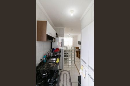 Sala/Cozinha/Área de Serviço  de apartamento para alugar com 2 quartos, 32m² em Núcleo Lageado, São Paulo