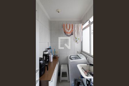 Sala/Cozinha/Área de Serviço  de apartamento para alugar com 2 quartos, 32m² em Núcleo Lageado, São Paulo