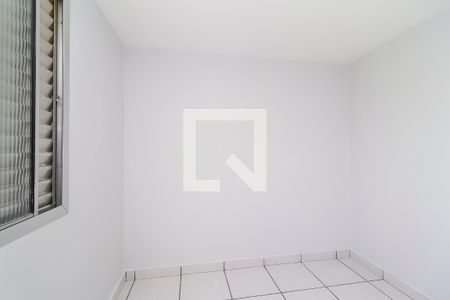 Quarto 1 de apartamento para alugar com 2 quartos, 39m² em Conjunto Habitacional Fazenda do Carmo, São Paulo