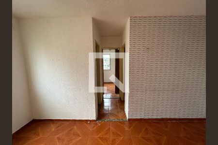 Corredor de apartamento para alugar com 2 quartos, 80m² em Pavuna, Nilópolis