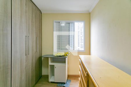 Quarto 1 de apartamento para alugar com 2 quartos, 53m² em Vila Dom Pedro I, São Paulo