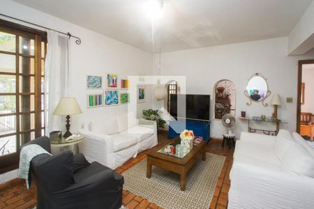 Casa à venda com 4 quartos, 300m² em Santo Amaro, São Paulo