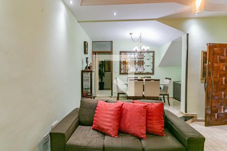 Sala de casa à venda com 3 quartos, 280m² em Vila Vera, São Paulo