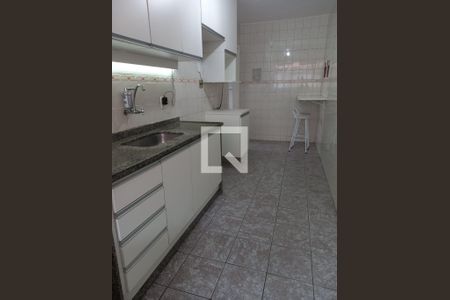 Cozinha de apartamento à venda com 3 quartos, 75m² em Tanque, Rio de Janeiro