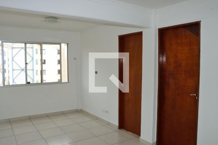 Apartamento para alugar com 2 quartos, 64m² em Parque Pirajussara, Embu das Artes