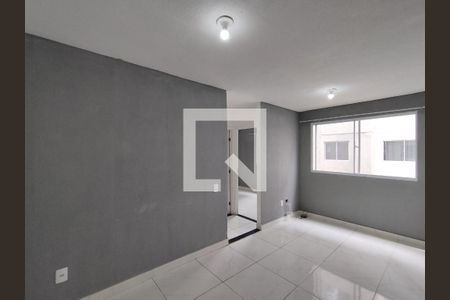 Sala  de apartamento para alugar com 2 quartos, 42m² em Jardim Sao Saverio, São Paulo